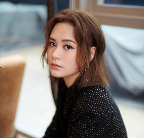 娱乐圈吃瓜美女是谁,揭秘那些热衷于八卦的明星们